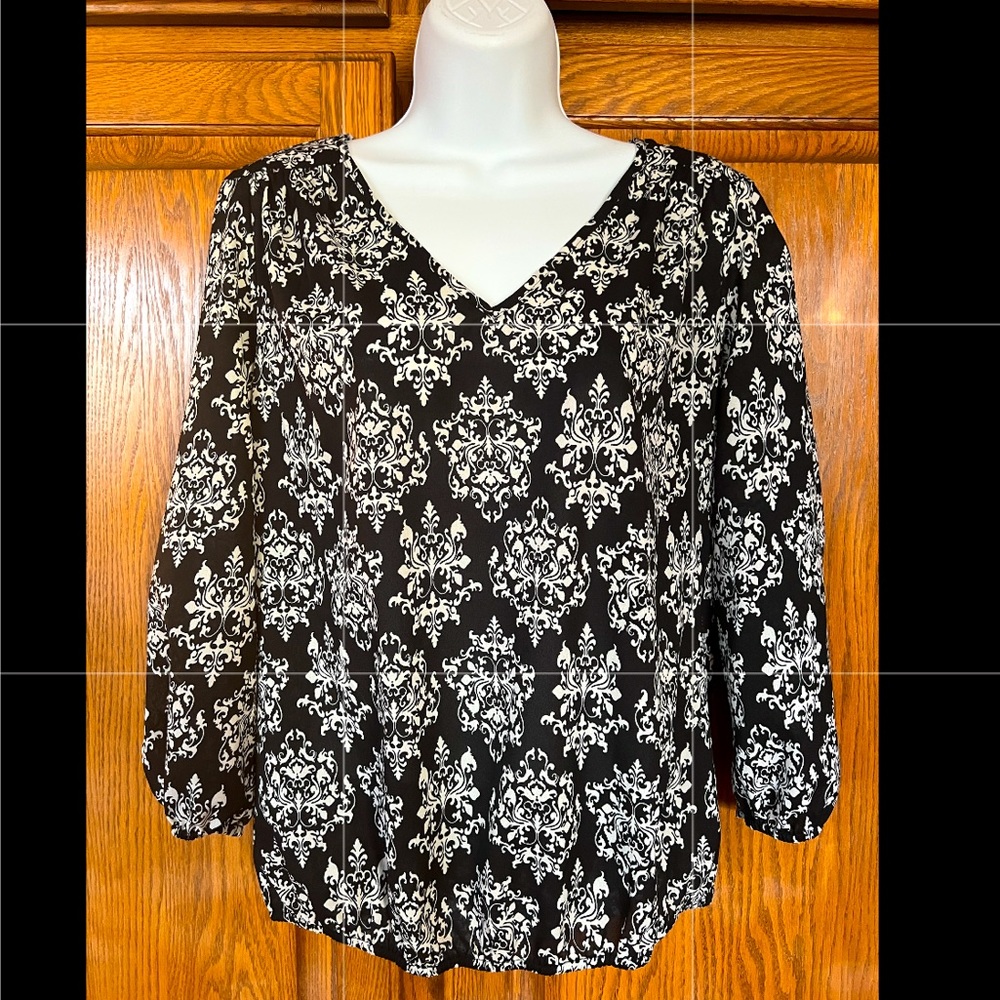 Daniel Rainn V-Neck Top